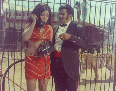 Jayshree t... Dhumal... Jugnu 1973 | Vintage bollywood, Guess the movie ...