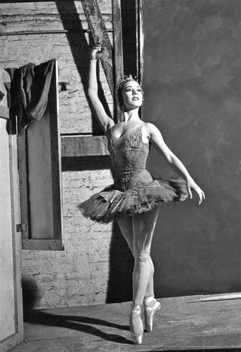 The Royal Ballet | Ballet photos, Ballet images, Ballet history