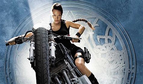 Lara Croft: Female Empowerment Vs. Object of the Male Gaze | The Mary Sue