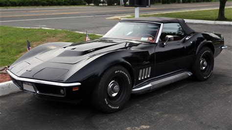 1969 Chevrolet Corvette 427 Coupe - YouTube