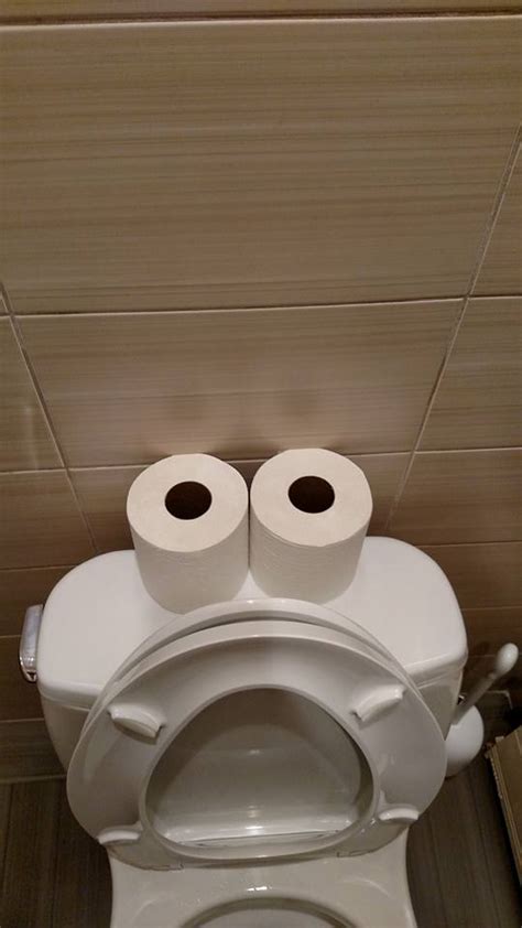 Taking Toilet Humor to a New Low : r/funny