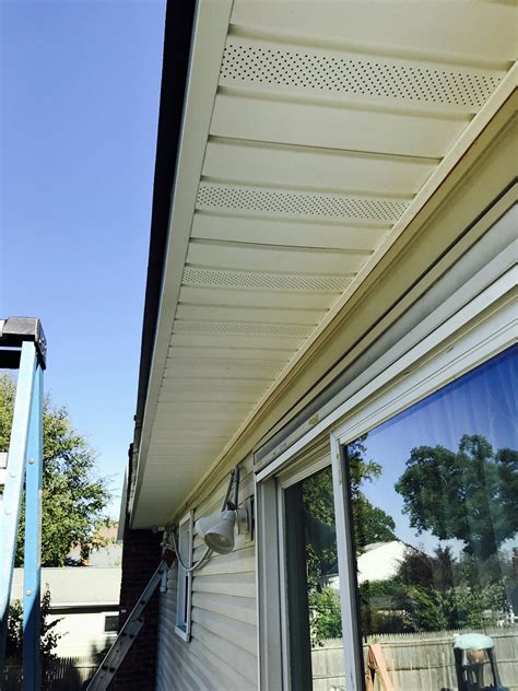 Soffits Repair - Best Emergency Roof Leak Repair In Suffolk County | Pro Home Roof Leak Repairs