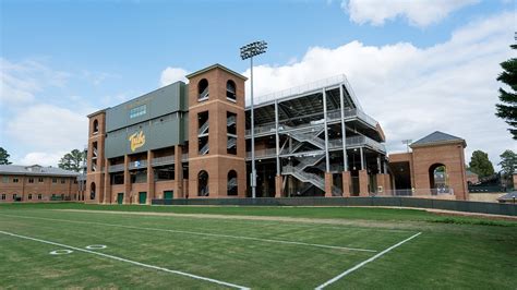 College of William & Mary, Zable Stadium Renovation - McMillan Pazdan Smith Architecture