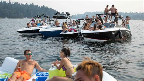 Lake of the Ozarks Party Cove: Your Guide To The Craziness