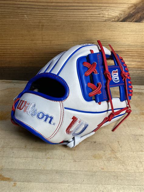 Wilson A2000 11.5” 1786 July 4 Limited Edition | SidelineSwap