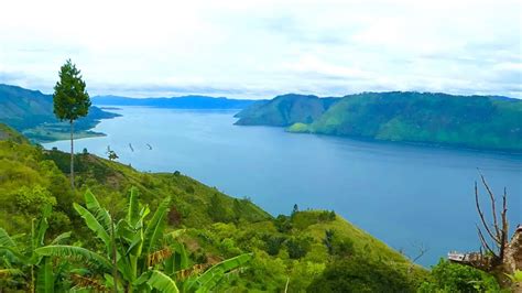 Lake Toba/ Samosir Island (Indonesia Part 4) - YouTube