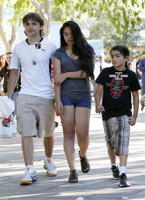 Michael Jackson's Sons with Girlfriend in 2011