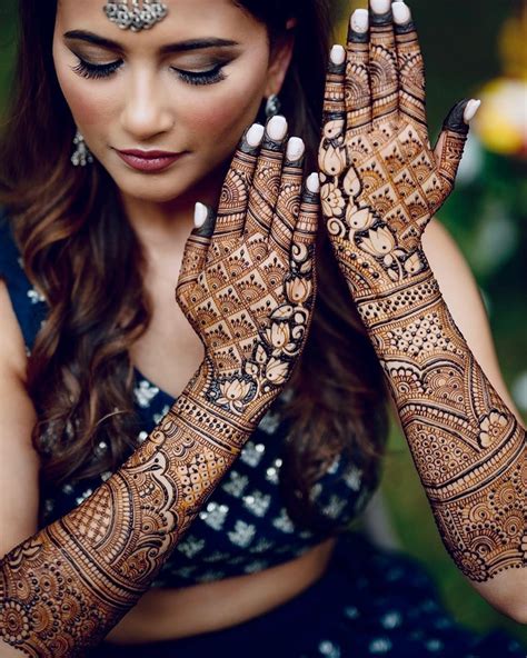 50+ Wedding Dulhan Mehndi Designs to Flaunt on Your Big Day | Bridal Mehendi and Makeup ...