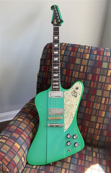 I Love When It’s Firebird Friday : guitarporn