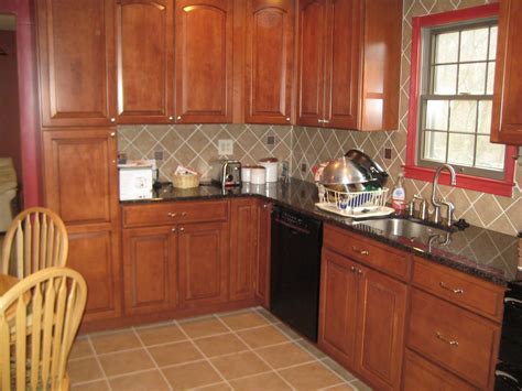 Clearance Kitchen Cabinets