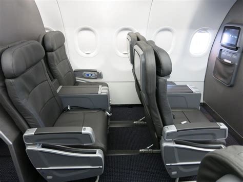 American Airlines Airbus A320-200 First Class Seats | AirlinesFleet.com