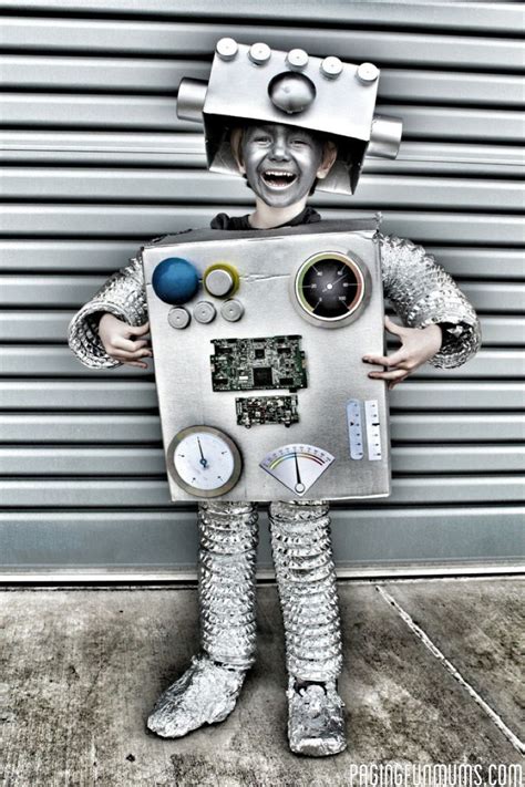 How to make the coolest Robot Costume Ever! | Robot costumes, Boxing ...