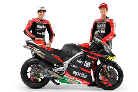 Aprilia Racing Team Gresini unveil revamped 2021 RS-GP | MotoGP™