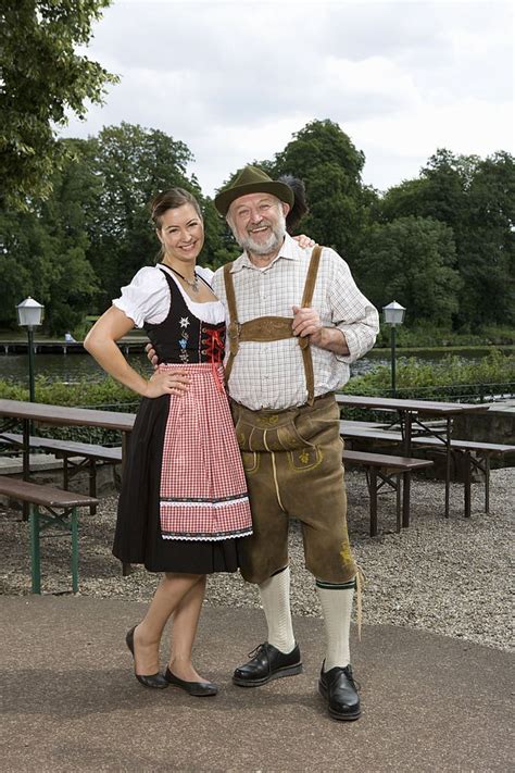 Bavarian Trachten Outfits - Universal Oktoberfest Traditional Attire