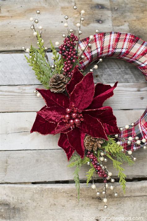 Christmas Wreaths Decorations - DIY Wreath Decorating Ideas with Tutorial