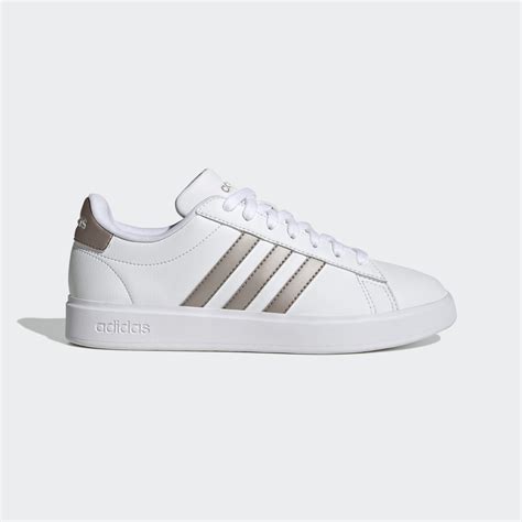 Women's Shoes - Grand Court Cloudfoam Lifestyle Court Comfort Shoes - White | adidas Kuwait