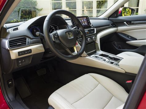 2021 Honda Accord Hybrid Touring Review