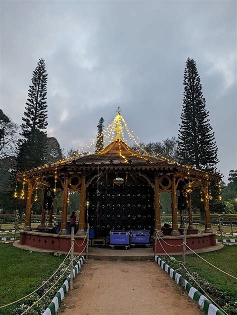 Lalbagh Botanical Garden, Bangalore: A Green and Gorgeous Garden - E ...