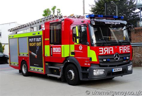 WV16 NVY London Fire Brigade Mercedes Atego / Emergency One DPL 150 ...