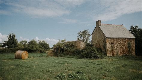 Normandy Countryside — HER 86m2 - by Thuy Dao