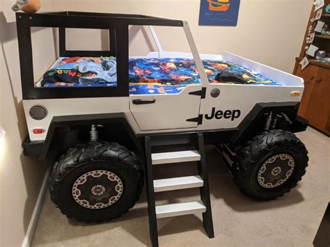 Jeep Bed | Ana White