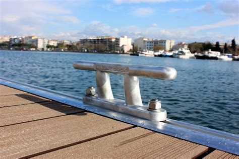 Aluminum Docks | Al Ahlam Marine Ltd