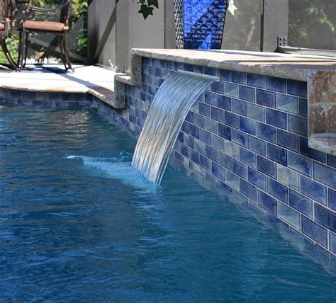 Inspiration Gallery :: Glass Tile - Blue Water Pool Mosaics | Glass ...