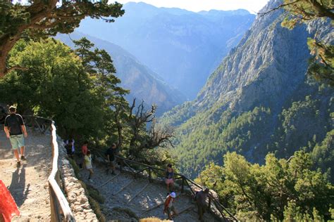 Private tour to Samaria gorge - A top hiking experience - Blessed Crete