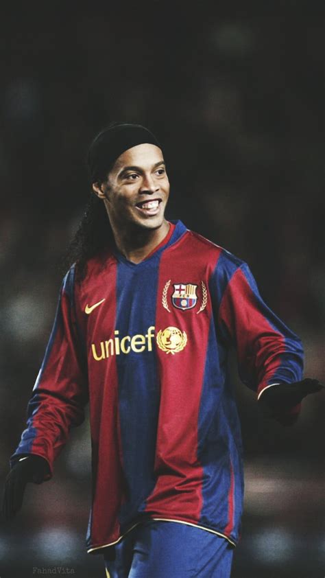 Ronaldinho iPhone Wallpapers - Wallpaper Cave