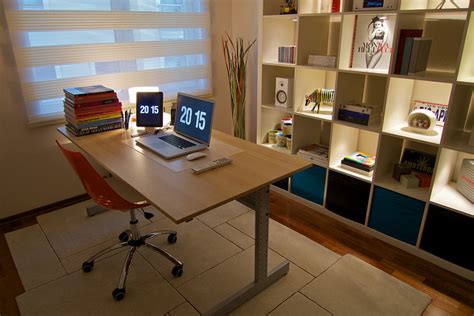 Interior Design Ideas: Walls, Desks & Lighting for Small Offices | My Decorative