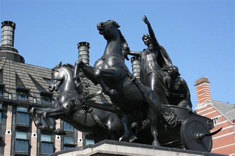 Boudica,statue,london,westminster bridge,free pictures - free image from needpix.com