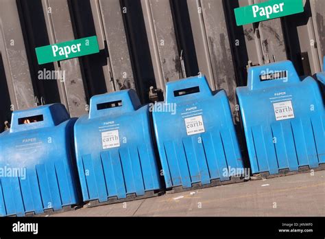 recycling centre Stock Photo - Alamy