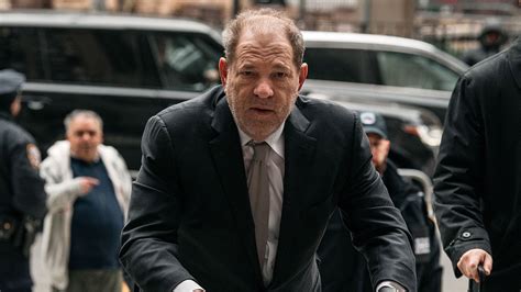 Harvey Weinstein rape conviction overturned by NY appeals court - Agence France 24