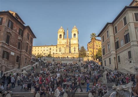 Piazza di Spagna in Rome editorial stock photo. Image of history - 26434908