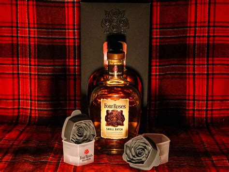 Bourbon Gift Sets, Whiskey Gift Sets, Gift Baskets, and Holiday Bundles ...