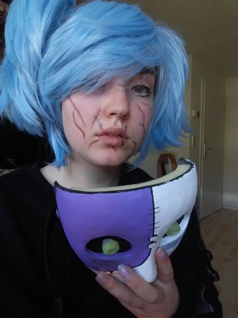 I just started my first sally face cosplay what do y'all think? 👉👈 : r/sallyface