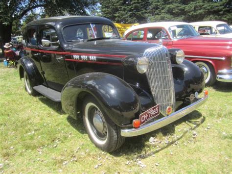 1942 Oldsmobile Custom 98 - Information and photos - MOMENTcar