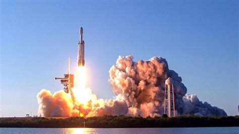 SpaceX gave a date for the Falcon Heavy mission