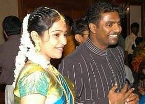 Muttiah Muralitharan Family Pics: Muttiah Muralitharan Wife Pics | Love ur Life & ur World