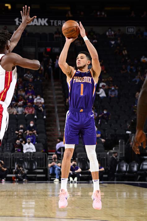 April 13, 2021: Suns vs Heat Photo Gallery | NBA.com