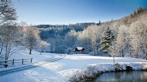 Blue Ridge Mountains Nc Winter Drive Photograph by Robert Stephens