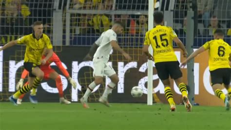 Borussia Dortmund vs. Milan - Game Highlights