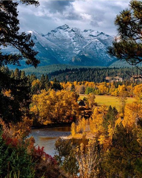 Pin by Rhonda Hollister on Beautiful places and spaces | Montana travel ...