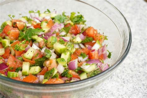 Arabic Salad | Recipe | Meditteranean recipes, Arabic salad, Vegetable ...