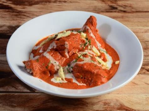 Try this flavourful Amritsari Murgh Makhani Recipe!