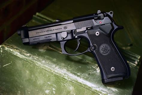 Gun Review: The Beretta M9A1 defies its critics (VIDEO) :: Guns.com