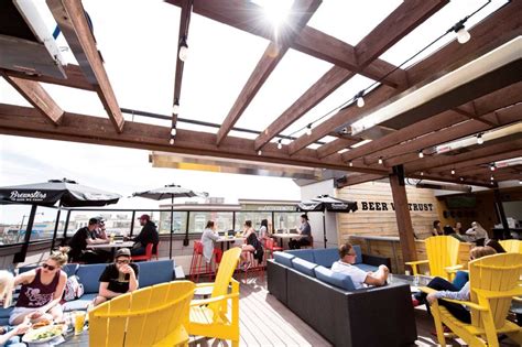 17 Great Rooftop Patios in Calgary - Avenue Calgary