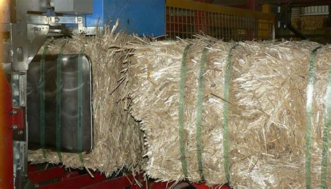 TITAN - Solutions - Bales - Hay bales vertical strapping