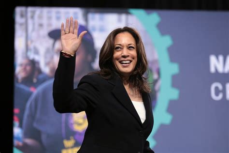 Kamala Harris, Celine Dion, Laurene Powell Jobs Speak at 2021 Graduation Commencements