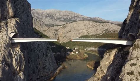 VIDEO: Latest footage of bridge being built over Croatia’s Cetina River | Croatia Week